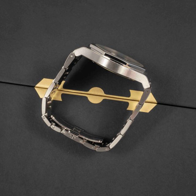 Girard Perregaux Laureato 81010-11-634-11A Image 7